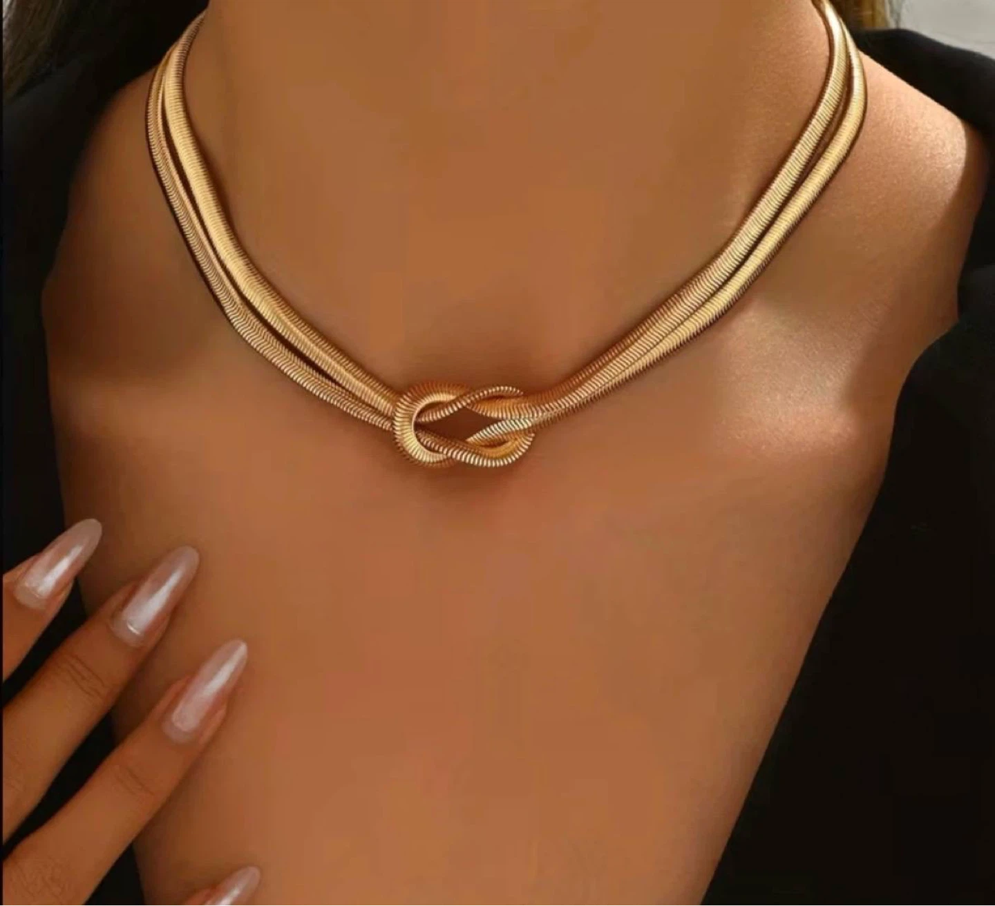Double layer chain knot necklace