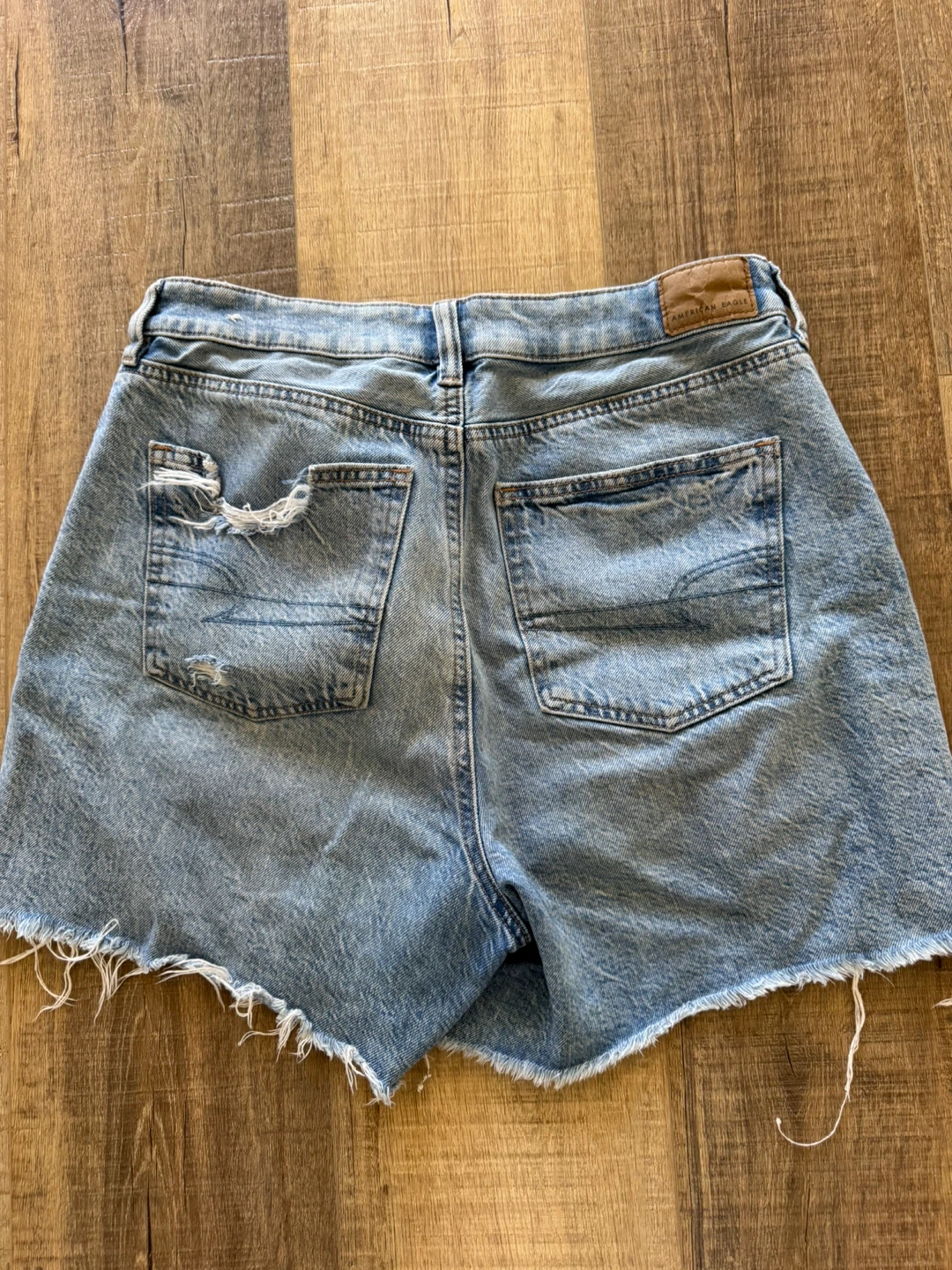 American Eagle Denim Shorts Size 4 - photo 2