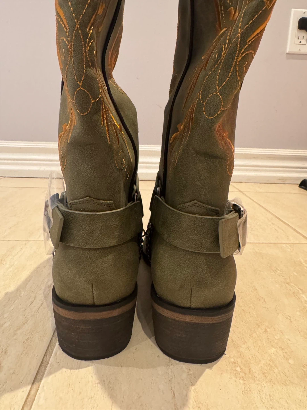 Women's Cowboy Boots - Green Suede with Orange Stitching - photo 5