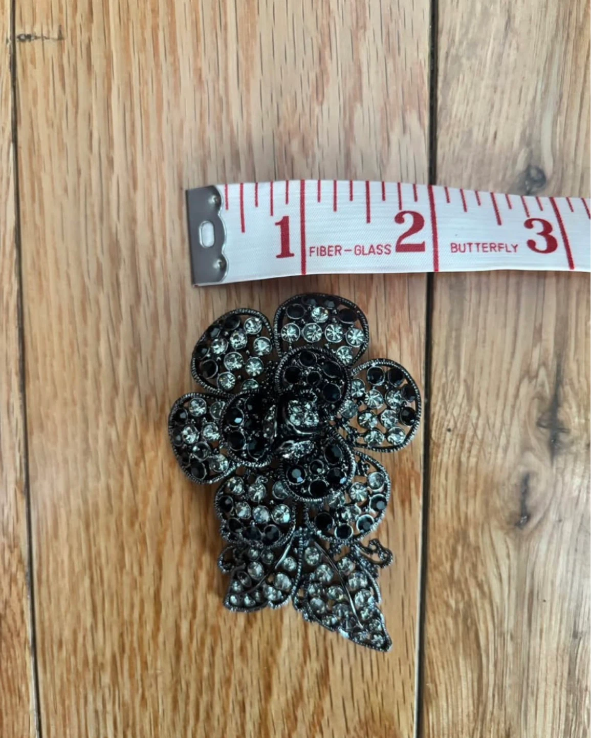 Vintage Large Gunmetal/Black & Clear Rhinestone Flower - photo 4