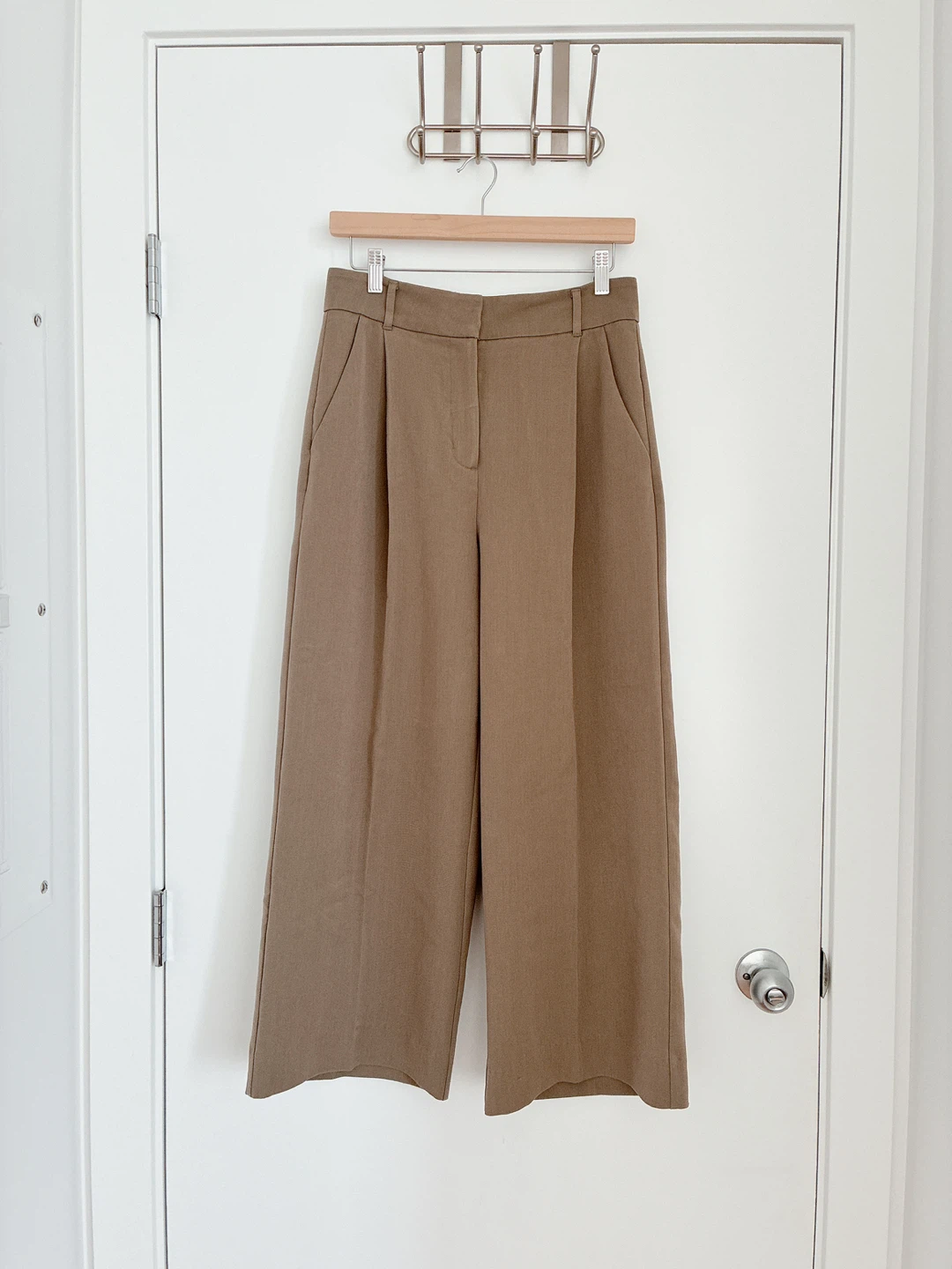 OAK + FORT Beige Wide Leg Pants Size 6