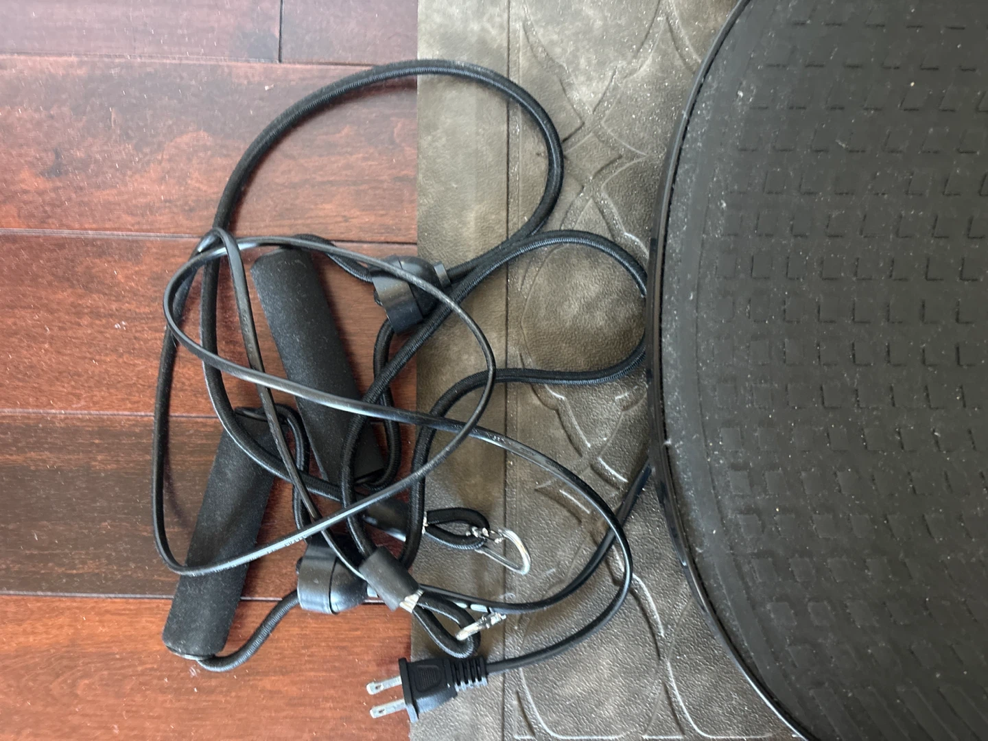 FeierDian Vibration Plate with Resistance Bands - photo 2