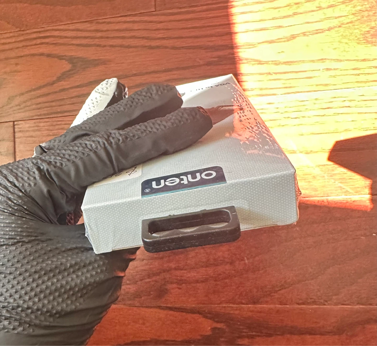 Onten VGA to HDMI Adapter with Audio - photo 5