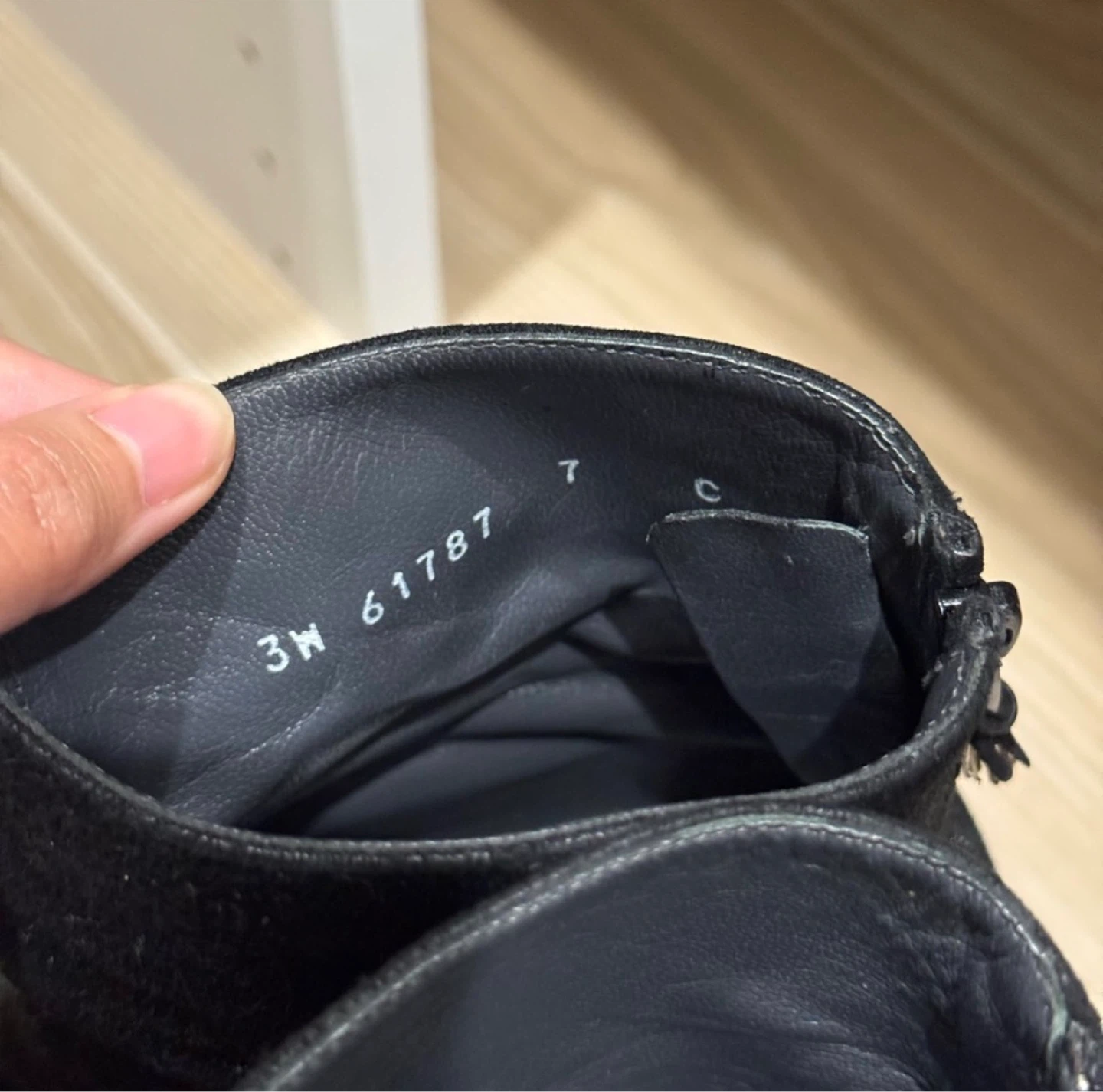 Stuart Weizman Suede Boots 7 - photo 4
