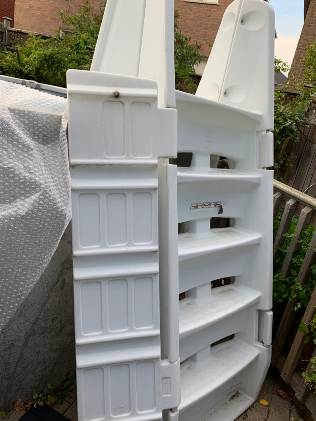 White Pool Ladder - photo 2