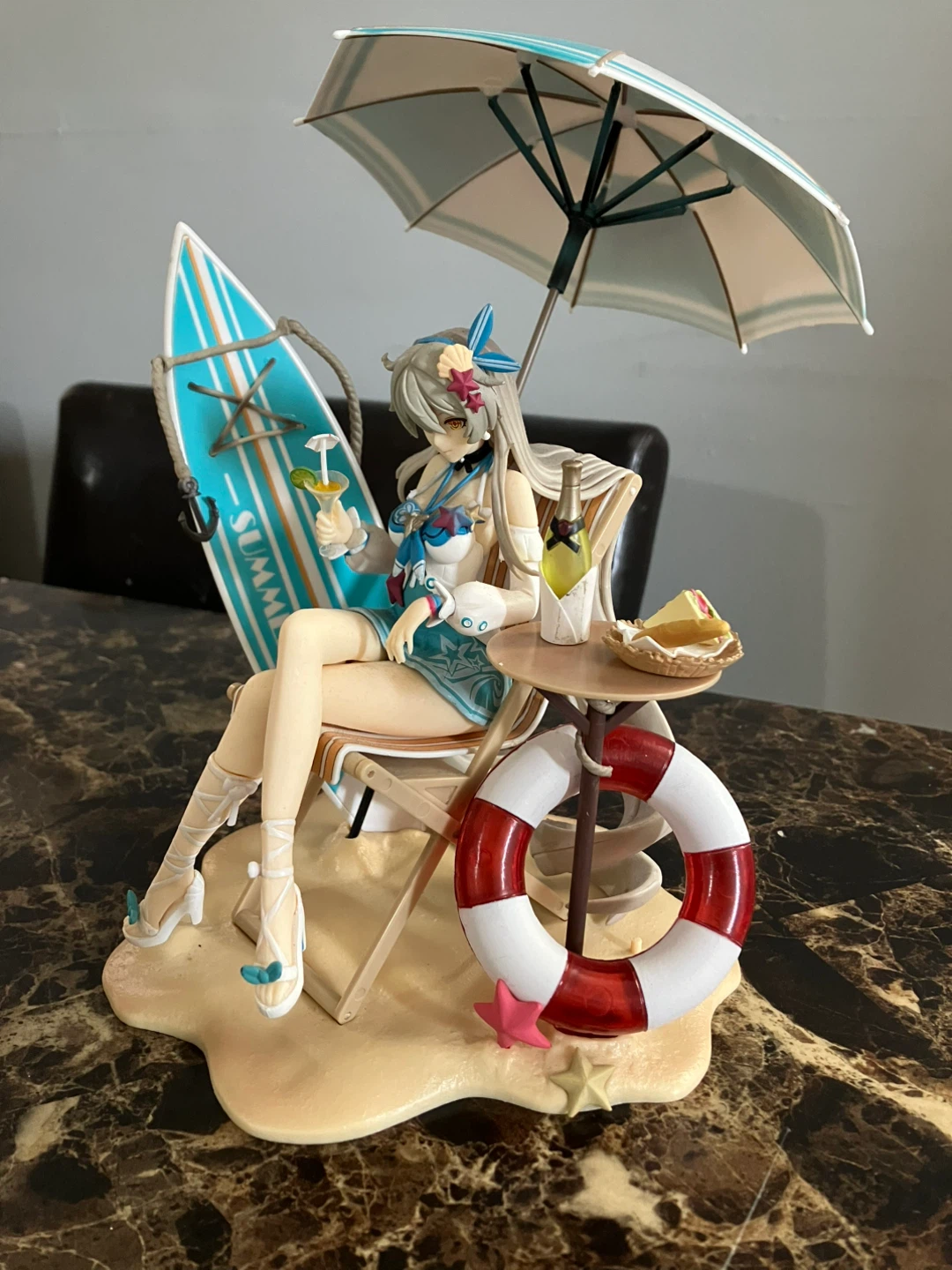 Anime figure - photo 2