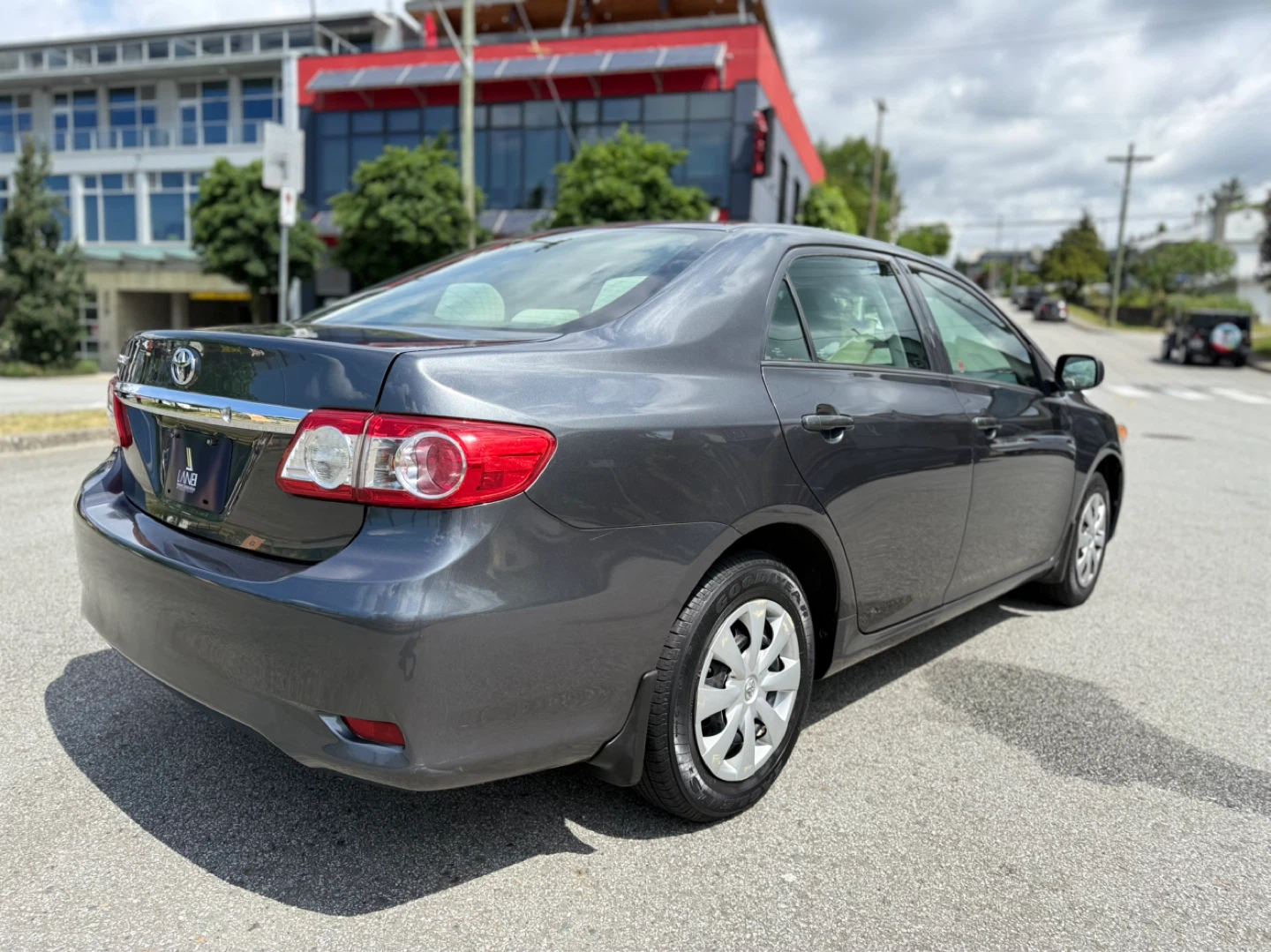 2012 Toyota Corolla CE - photo 4
