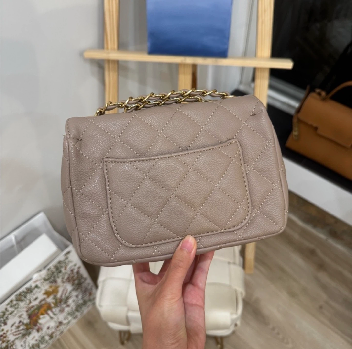 Nati Boutique SoHo Chain Shoulder Bag - photo 2