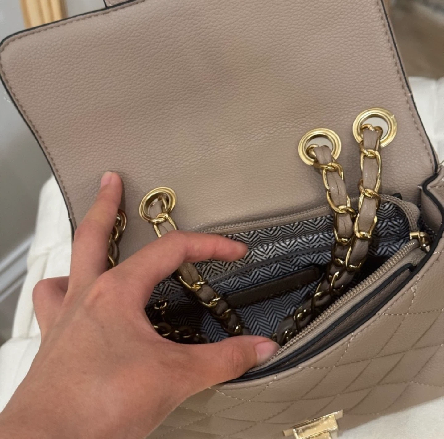 Nati Boutique SoHo Chain Shoulder Bag - photo 3
