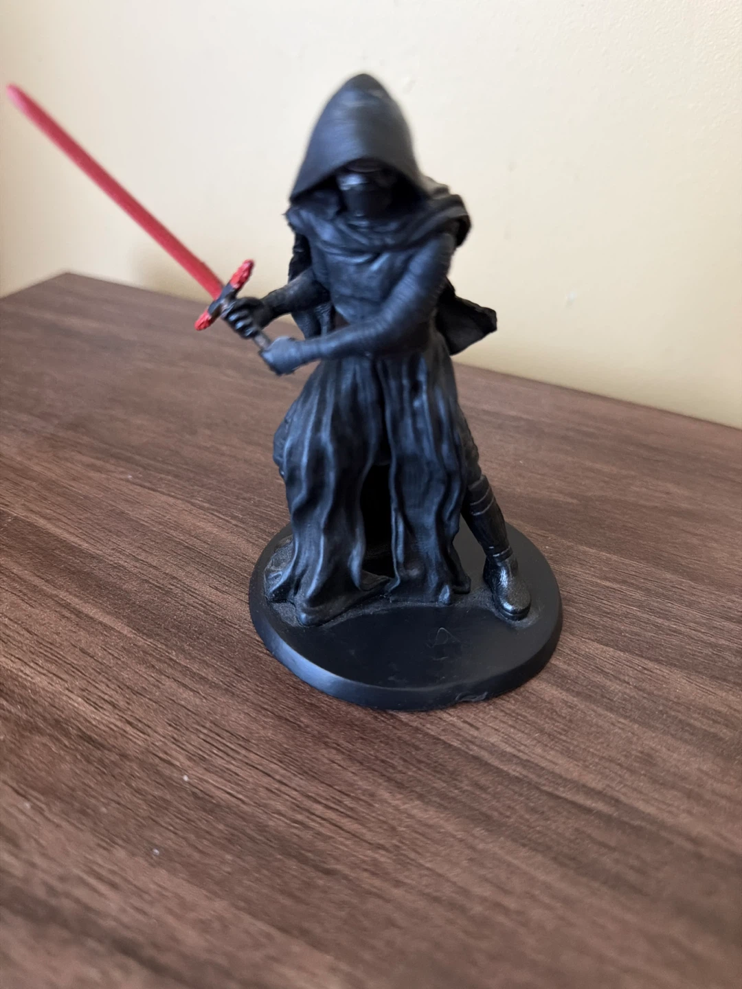 Star Wars Kylo Ren Figurine