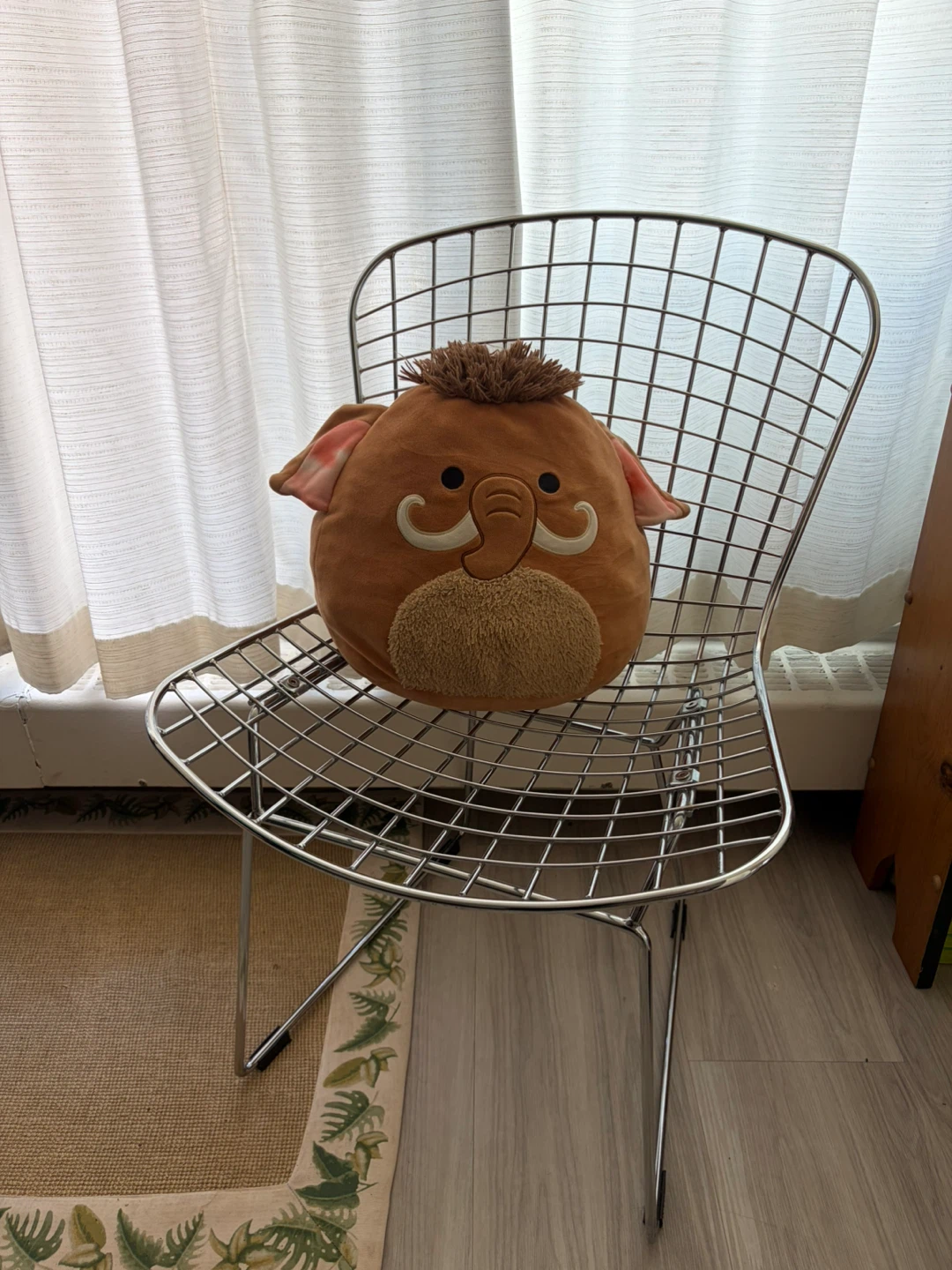 Wire Frame Chair - photo 2