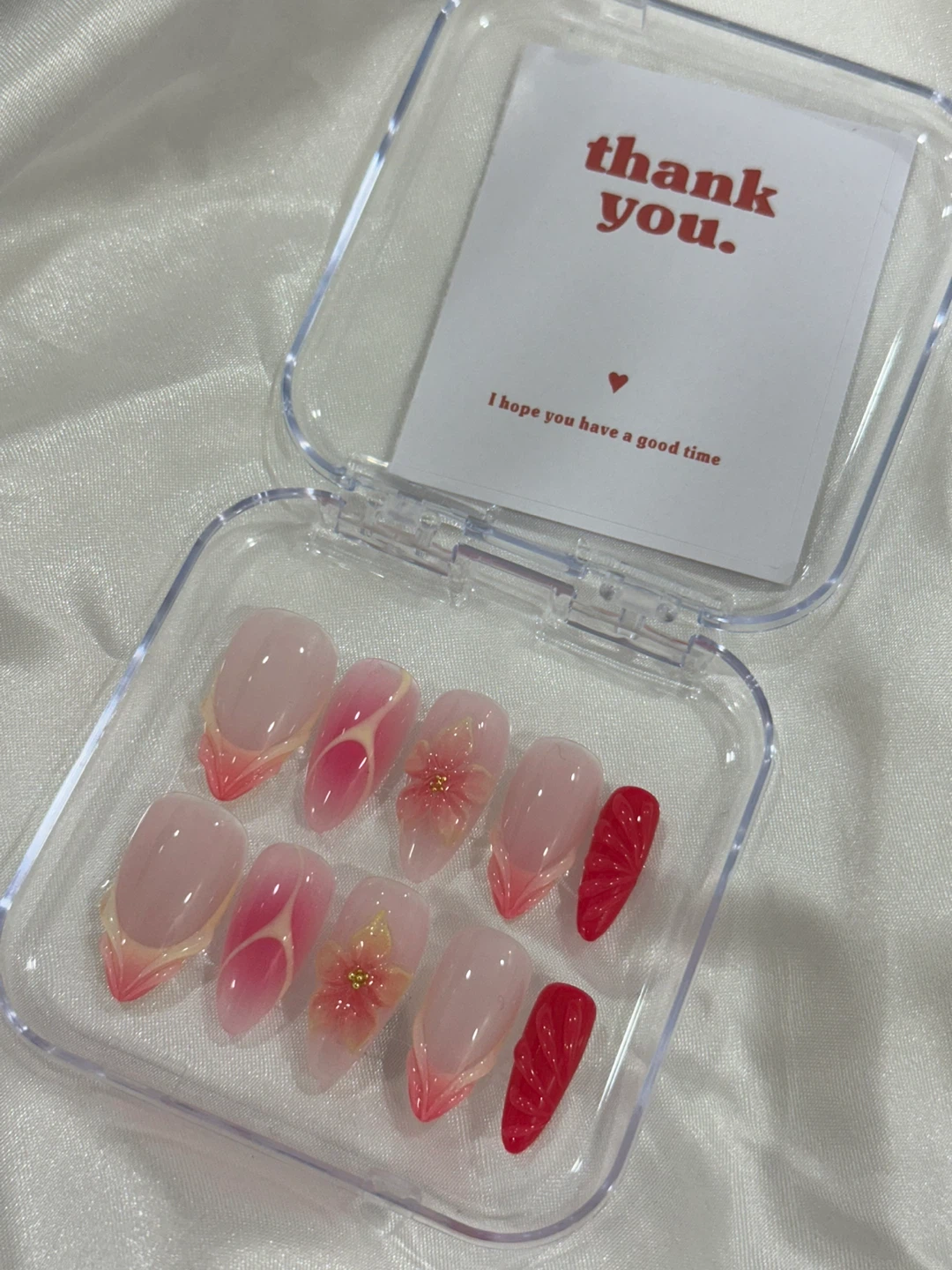 Press-On Nails - Pink & Floral Design