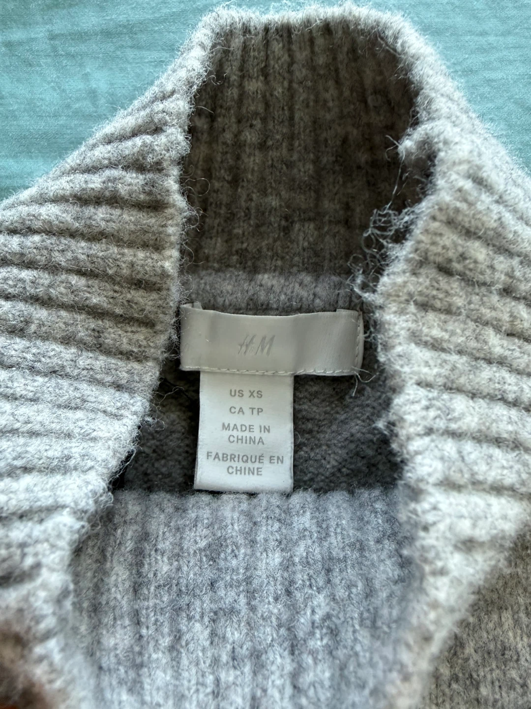 H&M Grey Mock Neck Sweater - photo 2