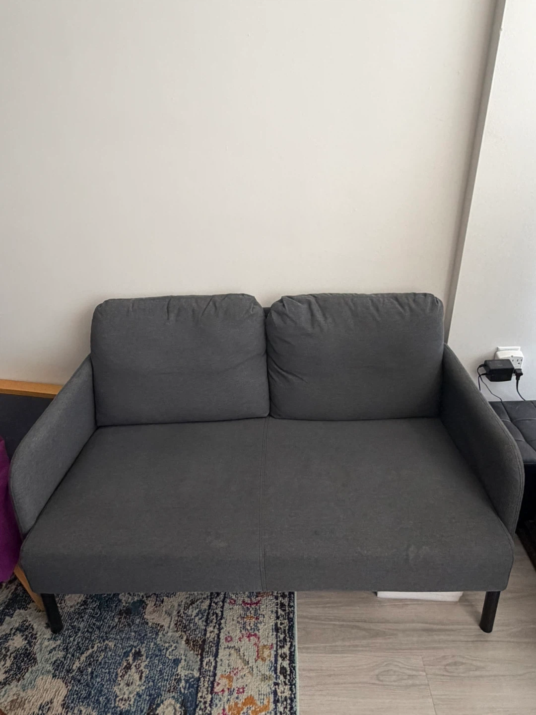 Gray 2-Seater IKEA GLOSTAD loveseat sofa - photo 2