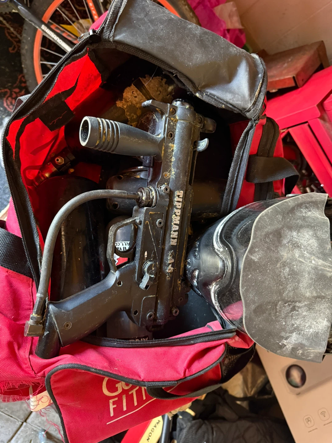 Tippmann US Custom Pro Paintball Gun Marker Package
