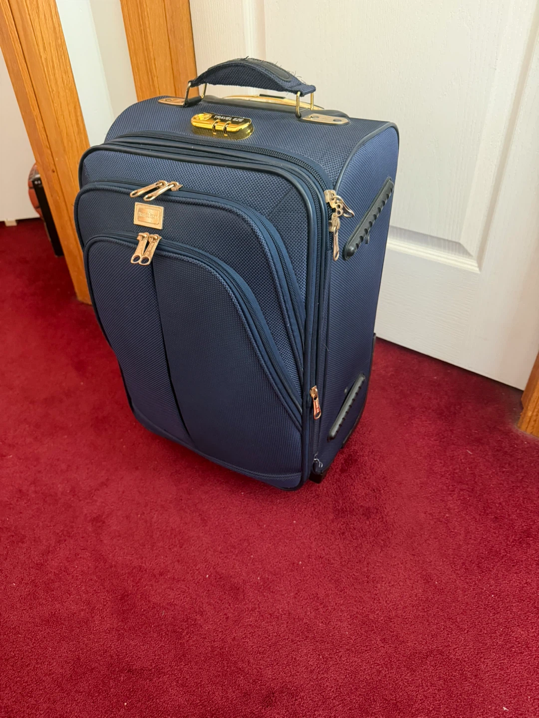 Nava Travel Pro Luggage
