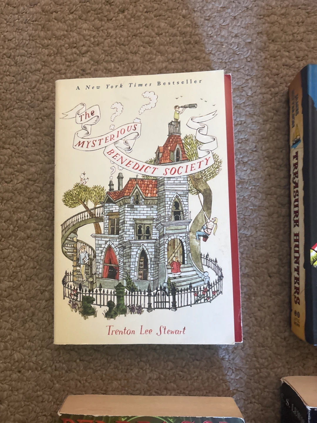 Collection of 4 Children's Books - photo 2