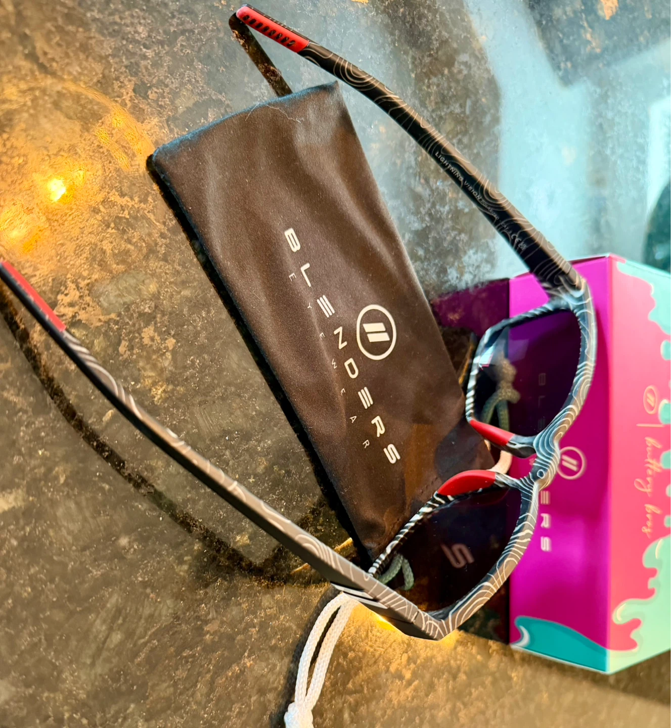Blenders Eyewear Sunglasses with Case and Box - photo 4