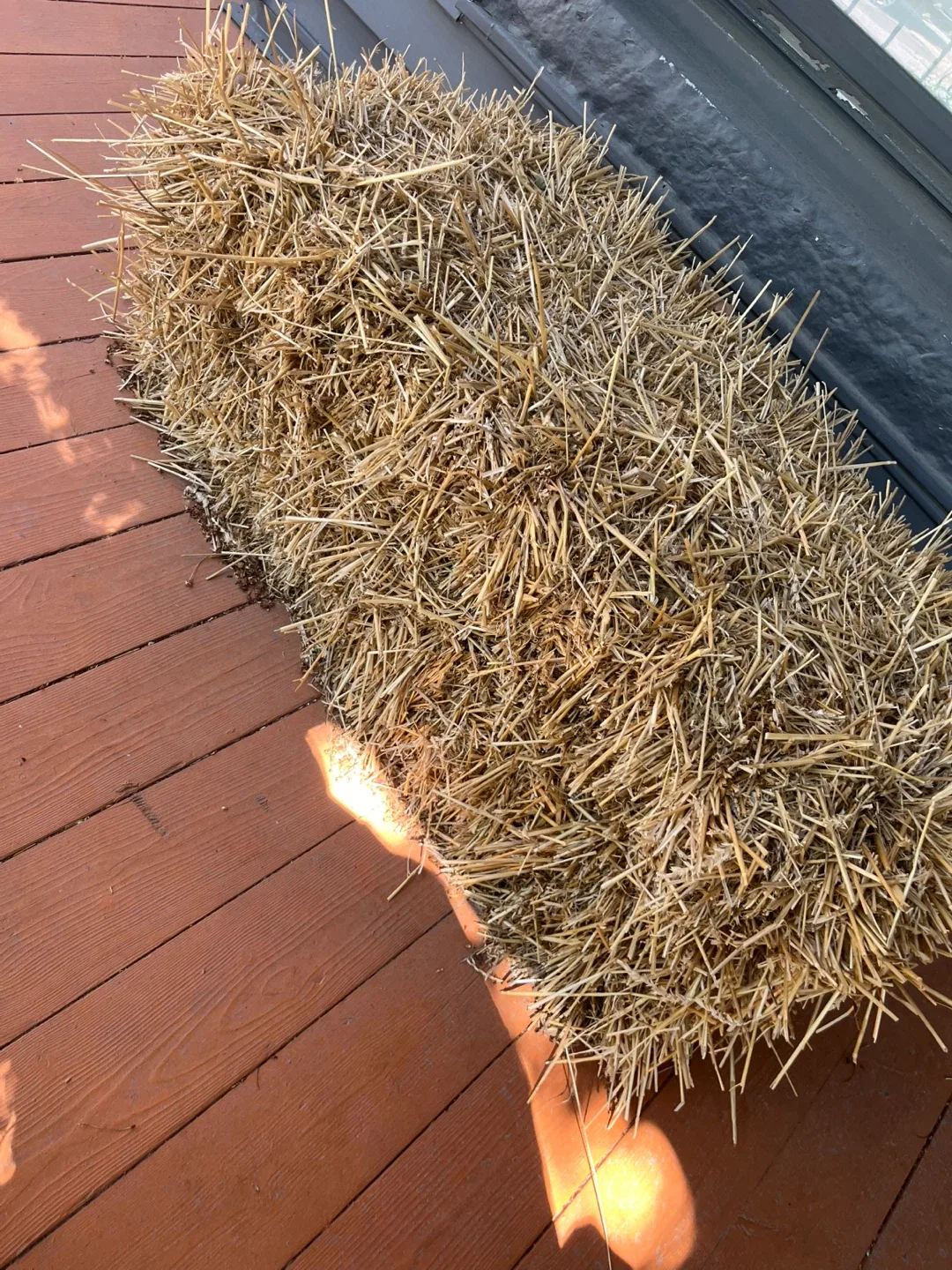 Hay bale prop - photo 2