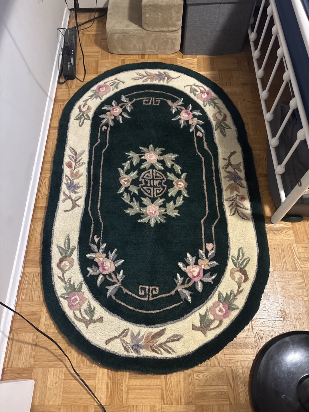 Oval Rug with Floral Design