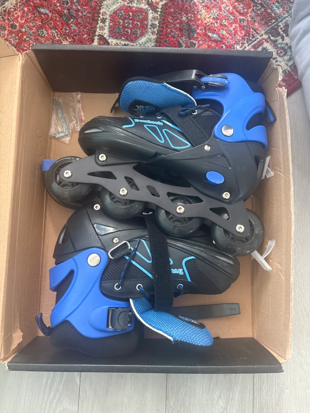TrunWheels Inline Skates - Blue/Black