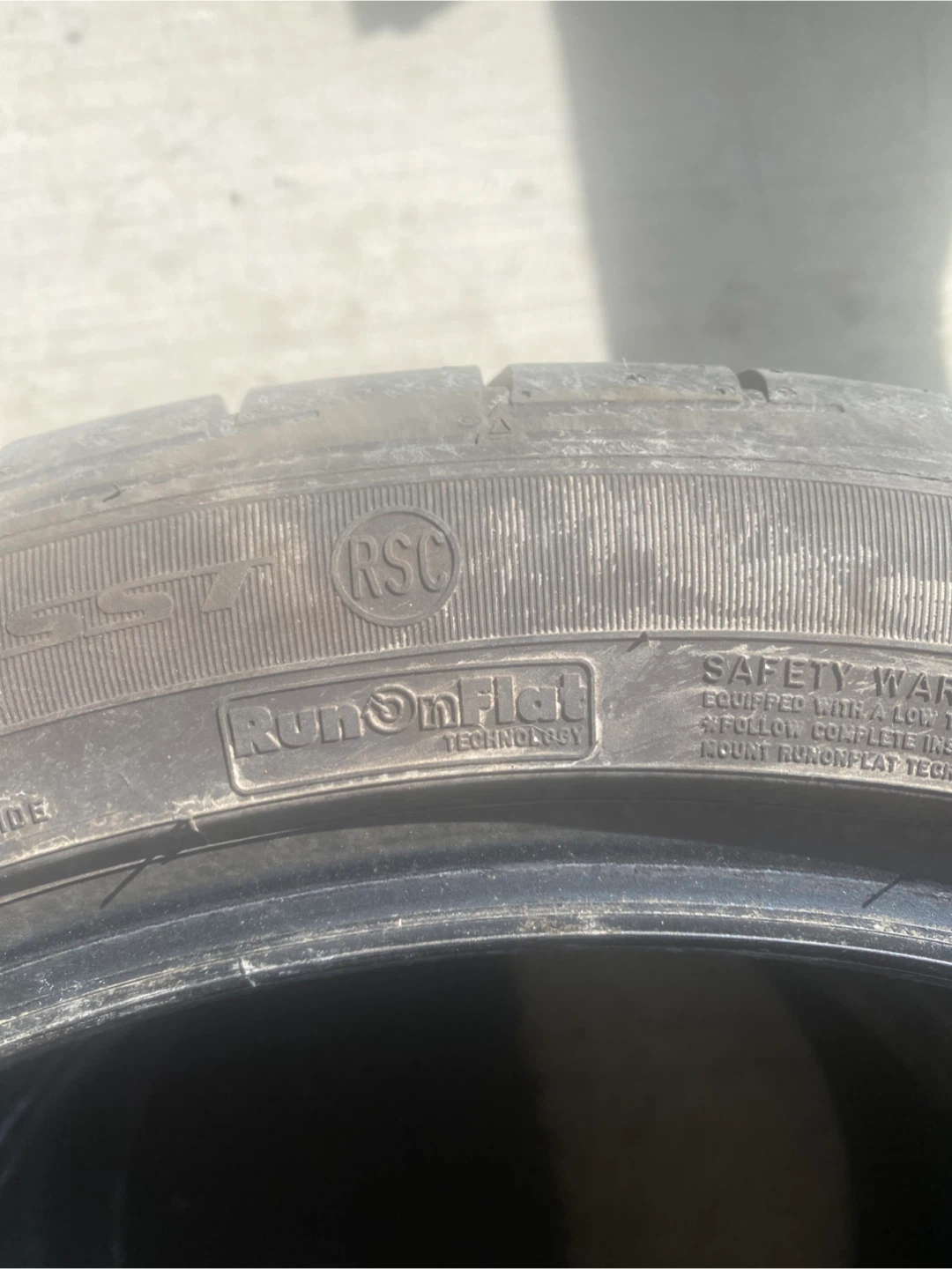 bmw x5 Dunlop SP Sport Maxx GT DSST ROF Tire - photo 4