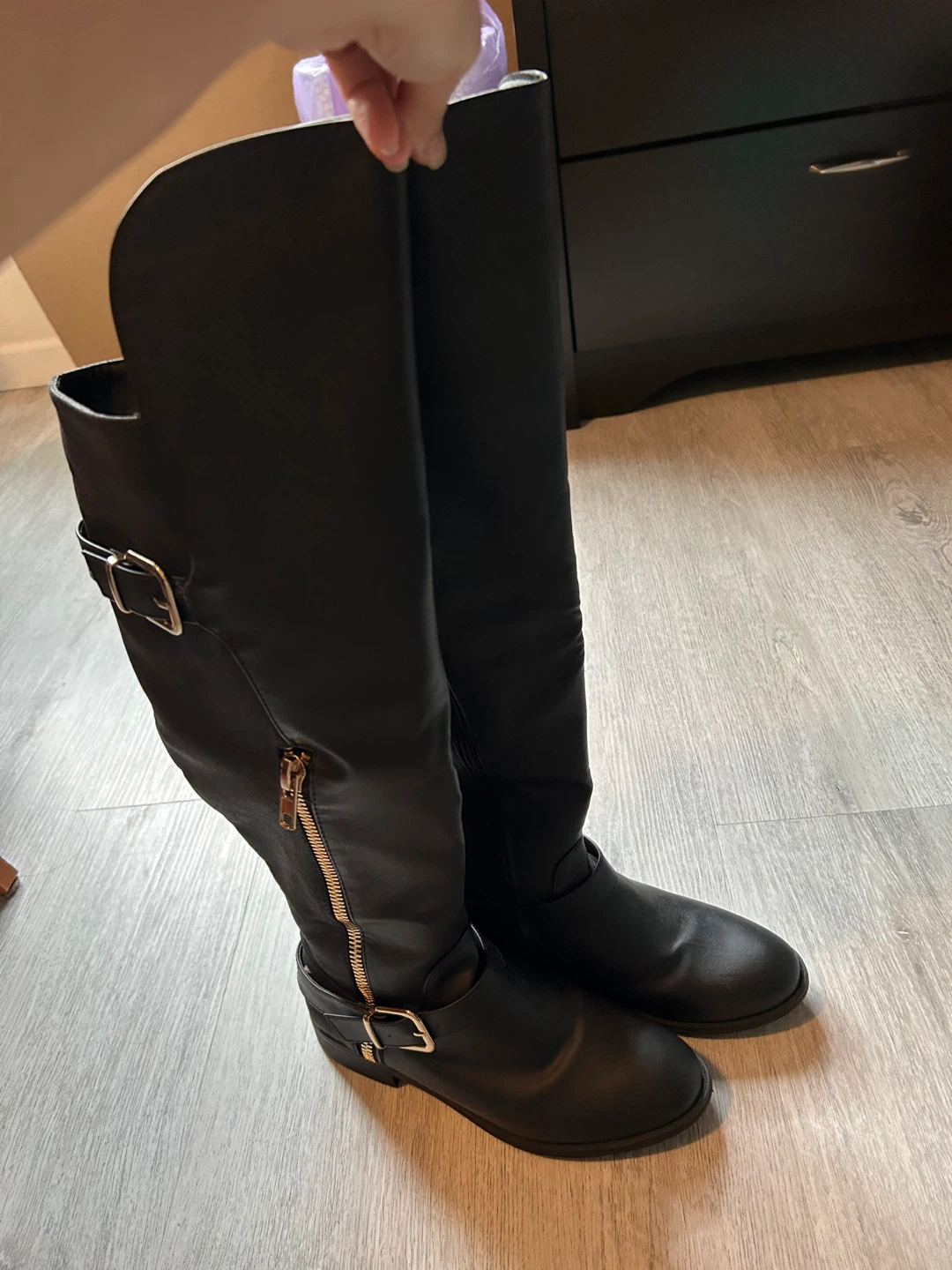 Black Knee-High Boots - photo 4