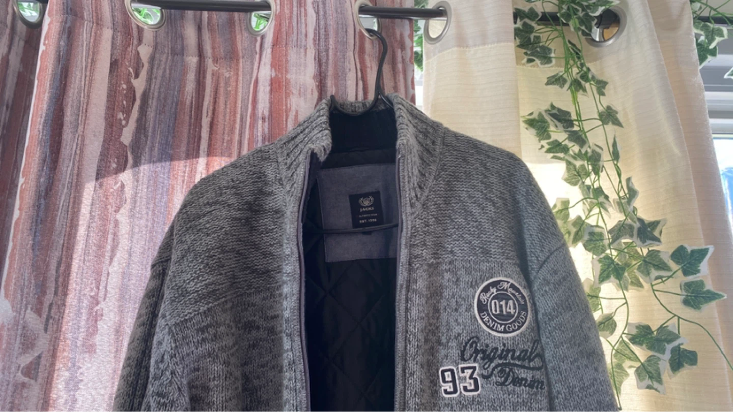 Jacks - Men’s XL Gray Bomber Jacket - photo 4