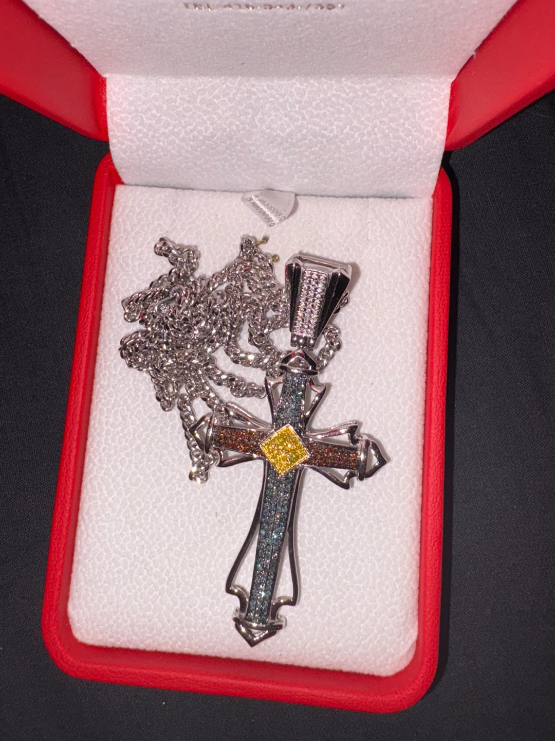 10k White gold cross & chain