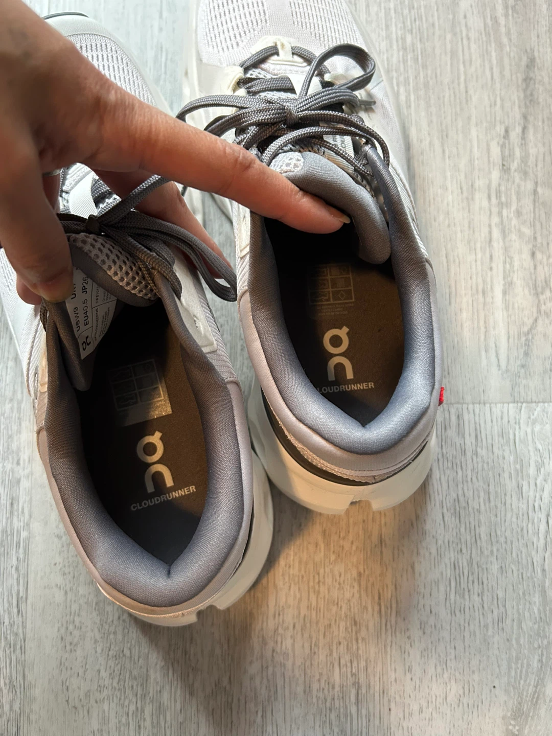 ON Cloudrunner 2 Running Shoes - photo 5