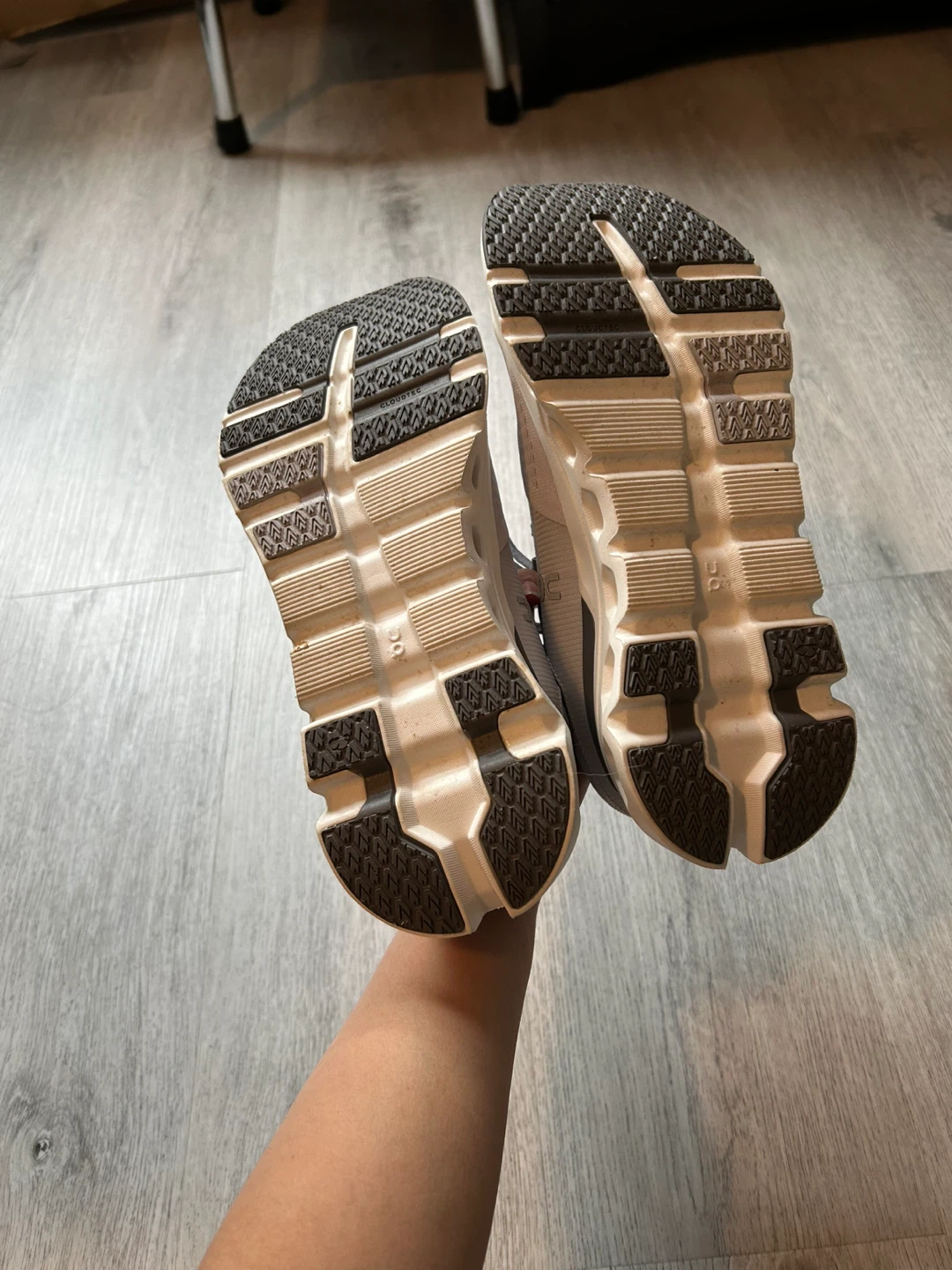 ON Cloudrunner 2 Running Shoes - photo 2
