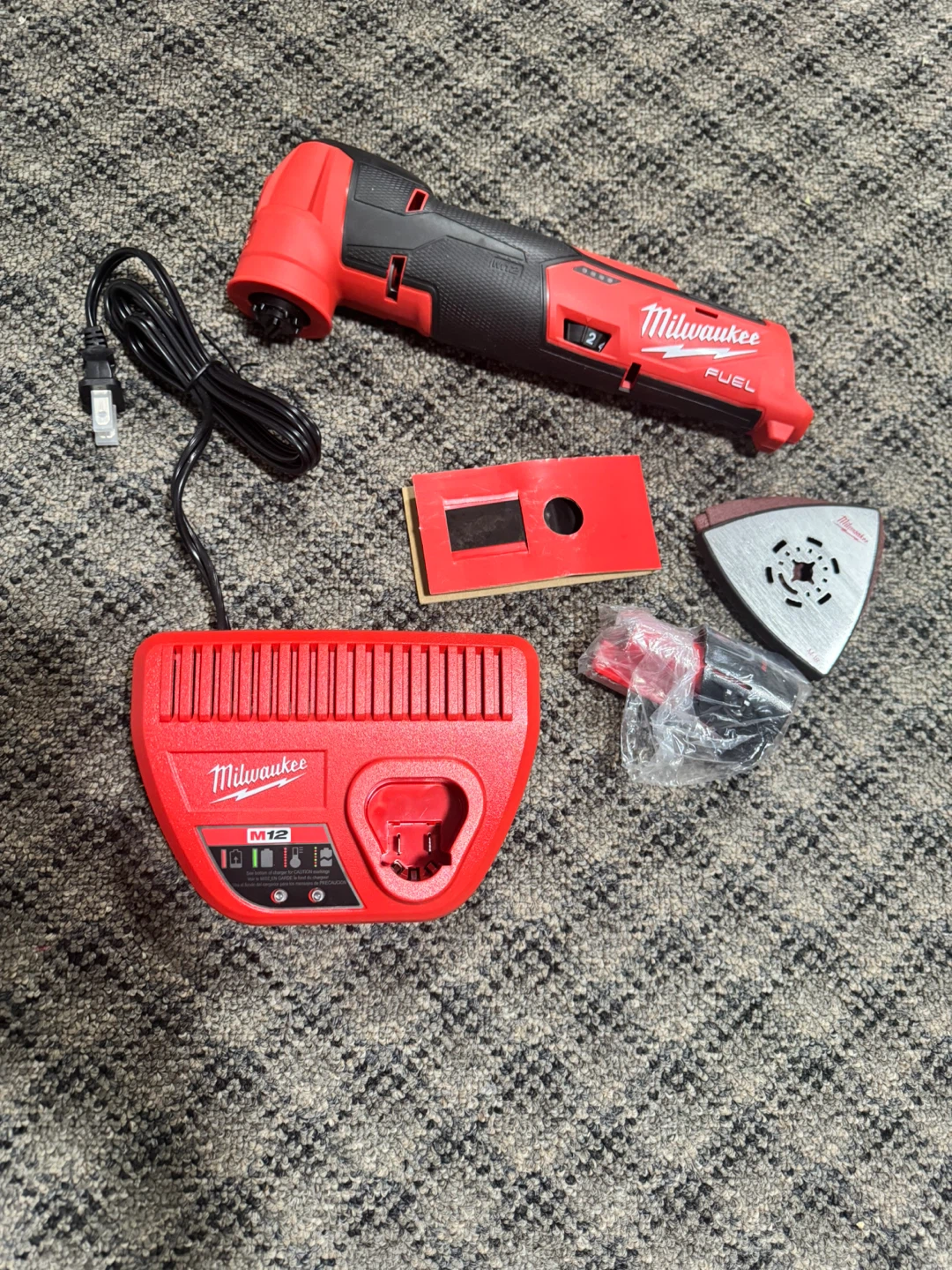 Milwaukee M12 FUEL Oscillating Multi-Tool Kit
