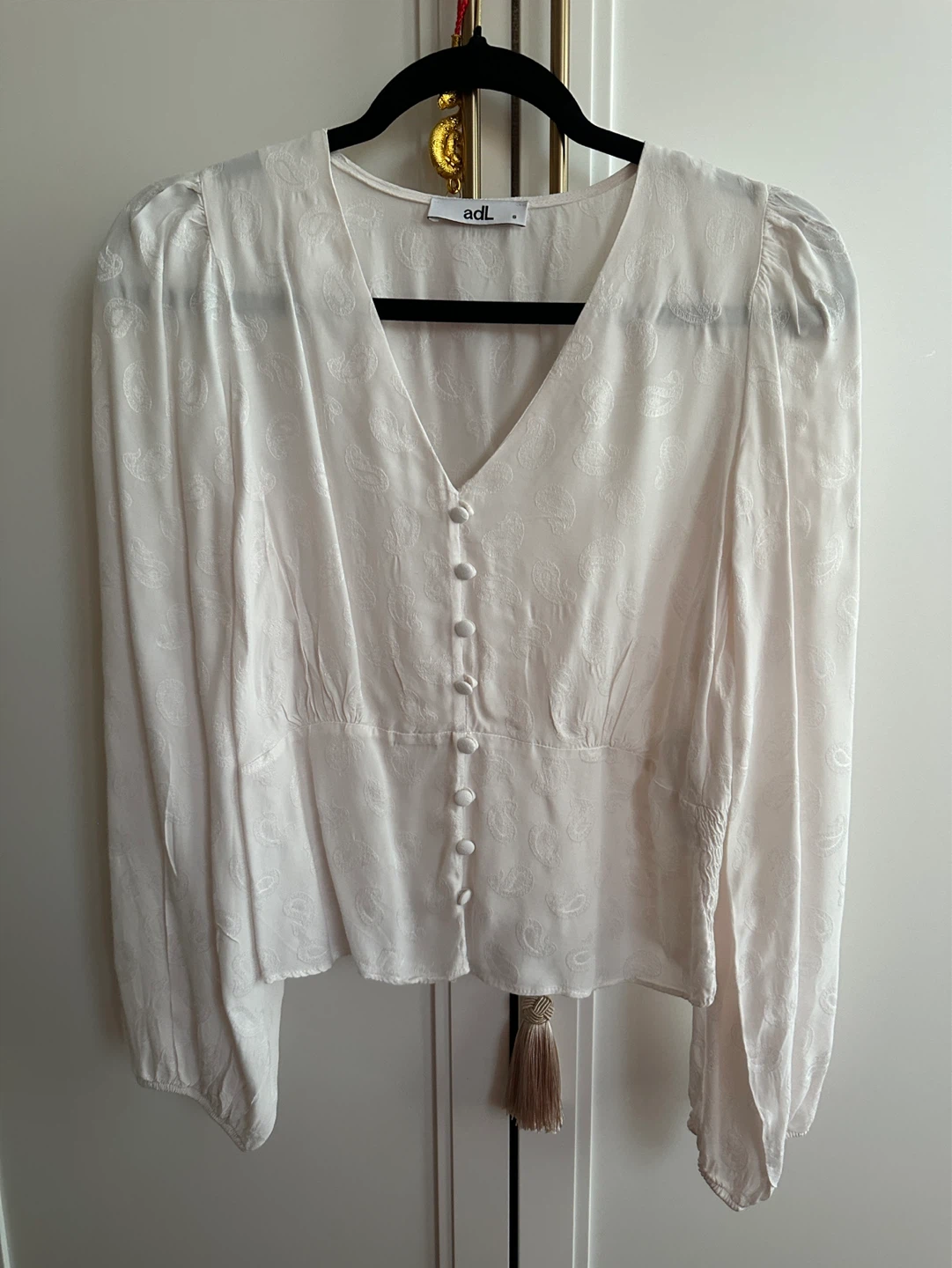 adL White Paisley Print Blouse - Size S