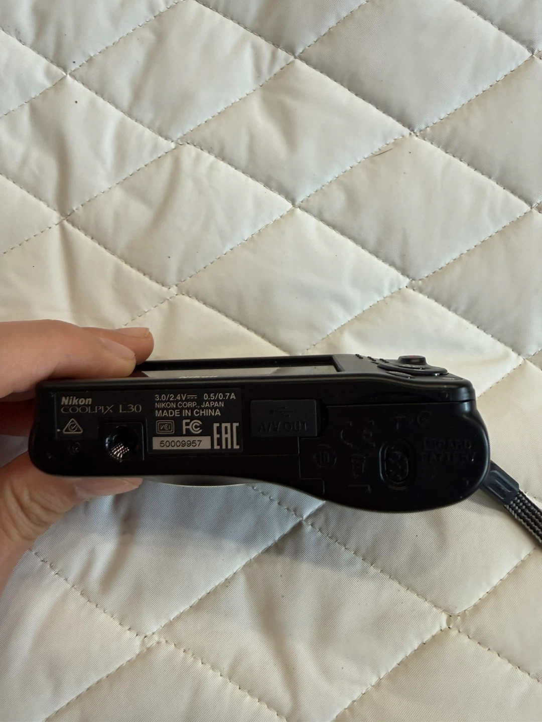 Nikon COOLPIX L30 Digital Camera, memory card included - photo 4