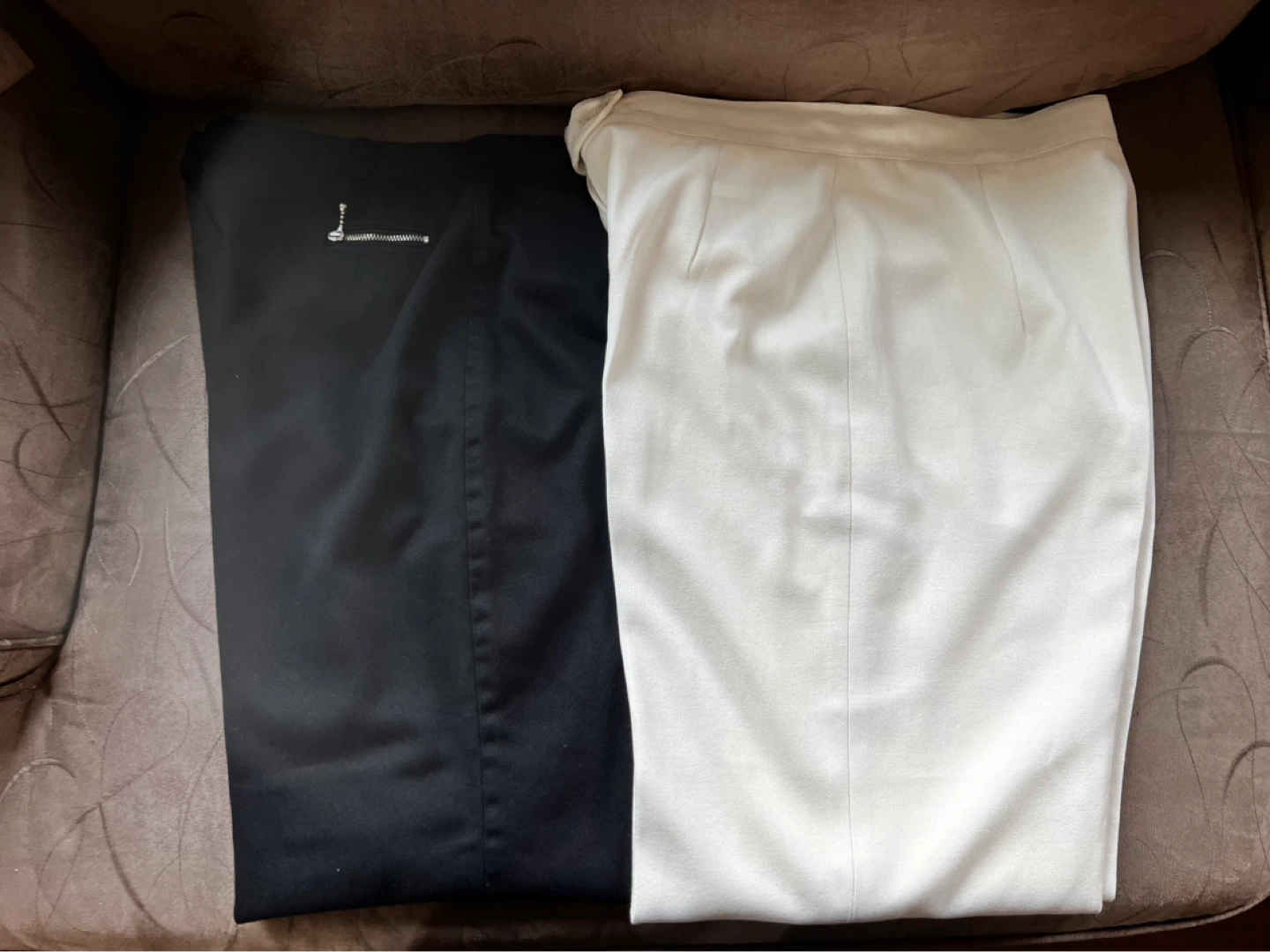 5 Pairs of Ladies Pants - photo 3