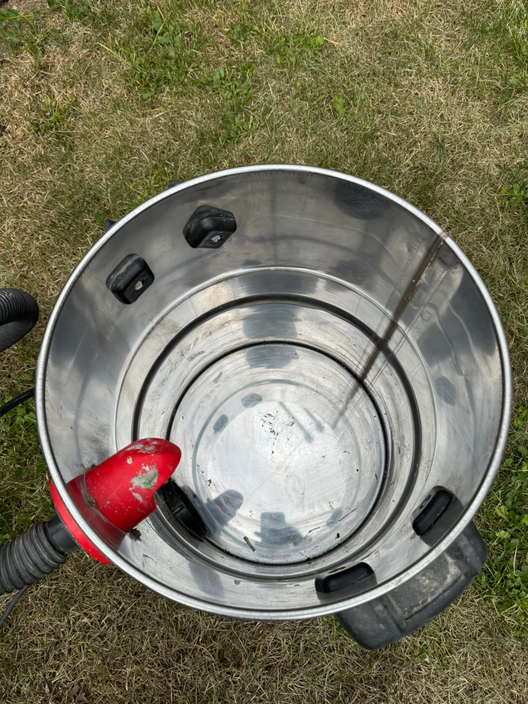 Shop-Vac 12 Gallon Wet/Dry Vacuum - photo 3