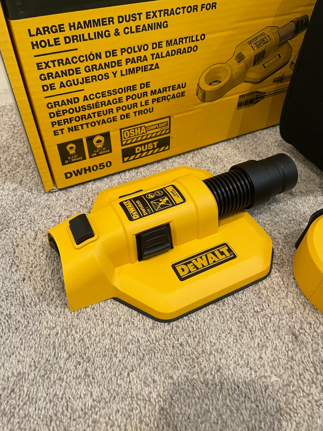 Dewalt Dust Extractor NEW - photo 2