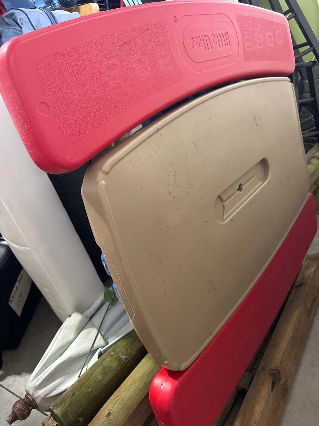 Little Tikes Red & Tan Plastic foldable picnic table