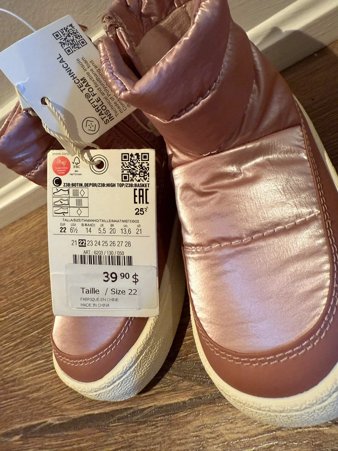 Zara Pink Puffer Boots - Size 22 - photo 5
