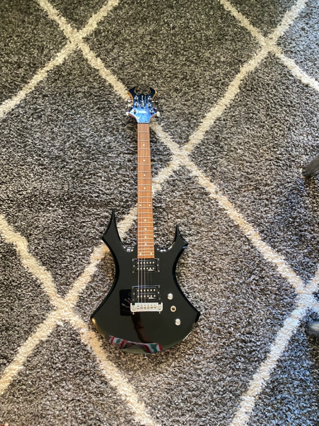 B.C. Rich Virgin Electric Guitar - photo 2
