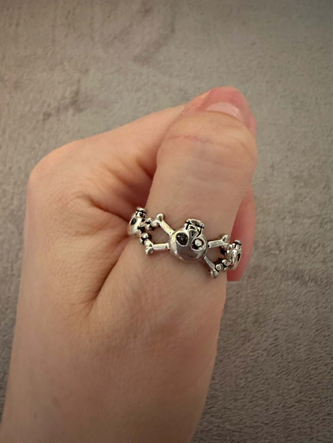 925 Skull and Crossbones Ring - photo 2