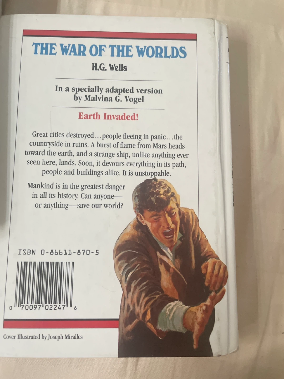 The War of the Worlds by H.G. Wells - Great Illustrated Classics - photo 2
