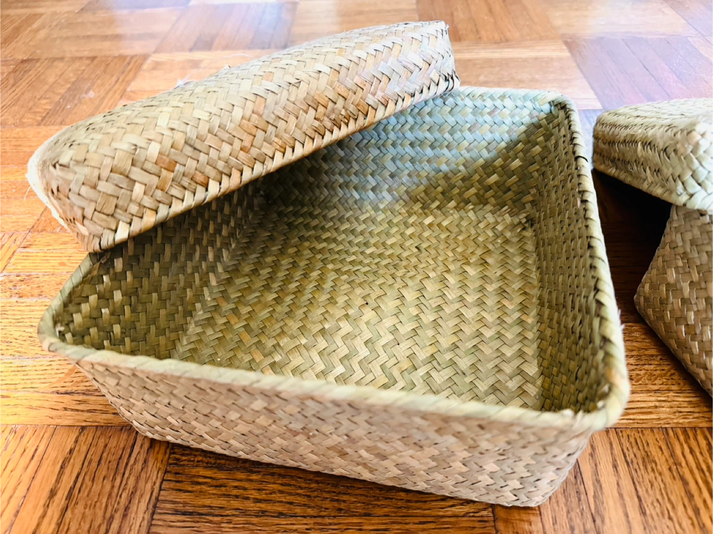 Set of 2 Woven Storage Baskets with Lids - Brand New - photo 2