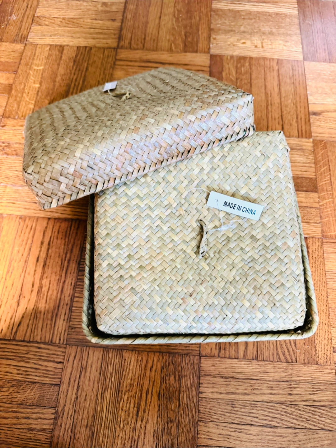 Set of 2 Woven Storage Baskets with Lids - Brand New - photo 3