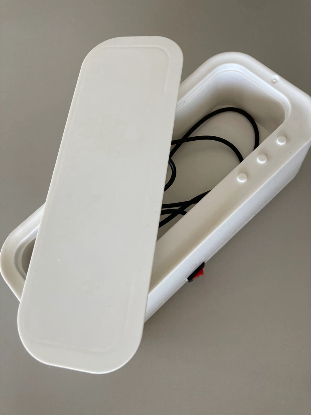 Ultrasonic cleaning machine