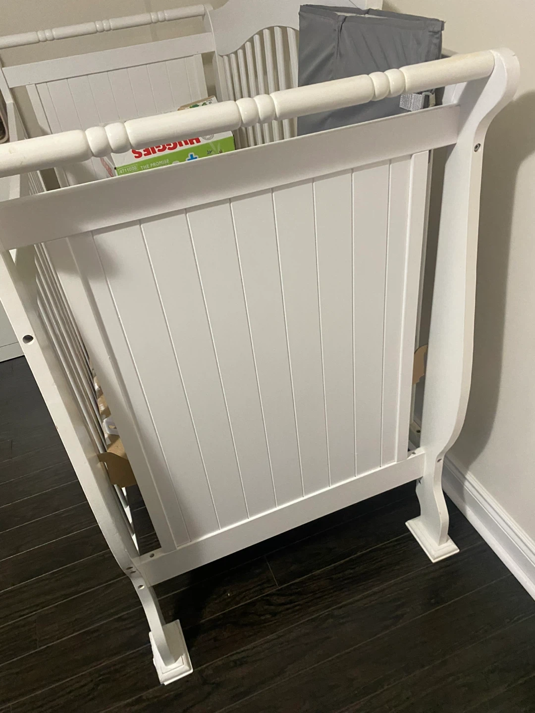 White Baby Crib - photo 2