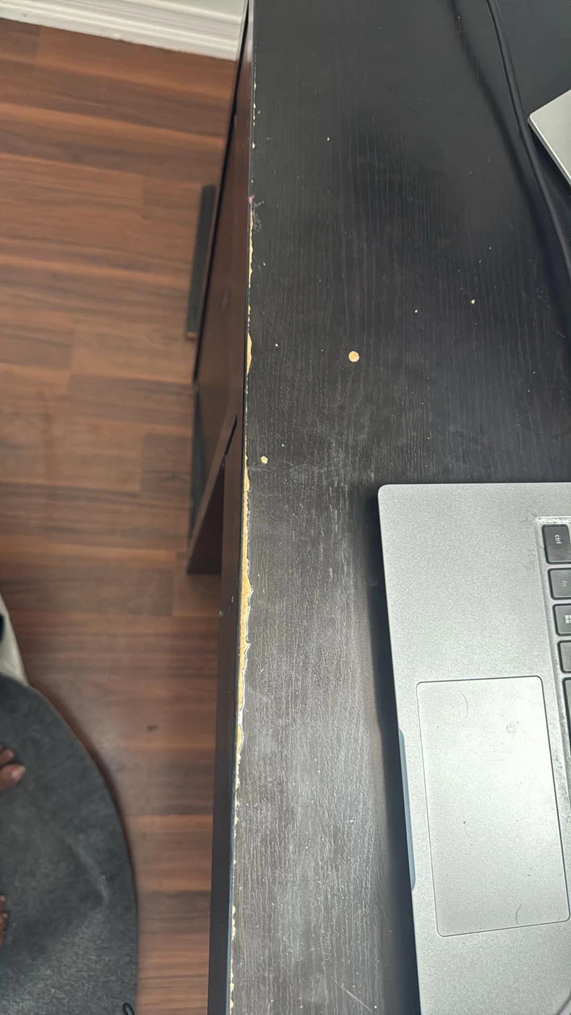 IKEA MICKE DESK - photo 5
