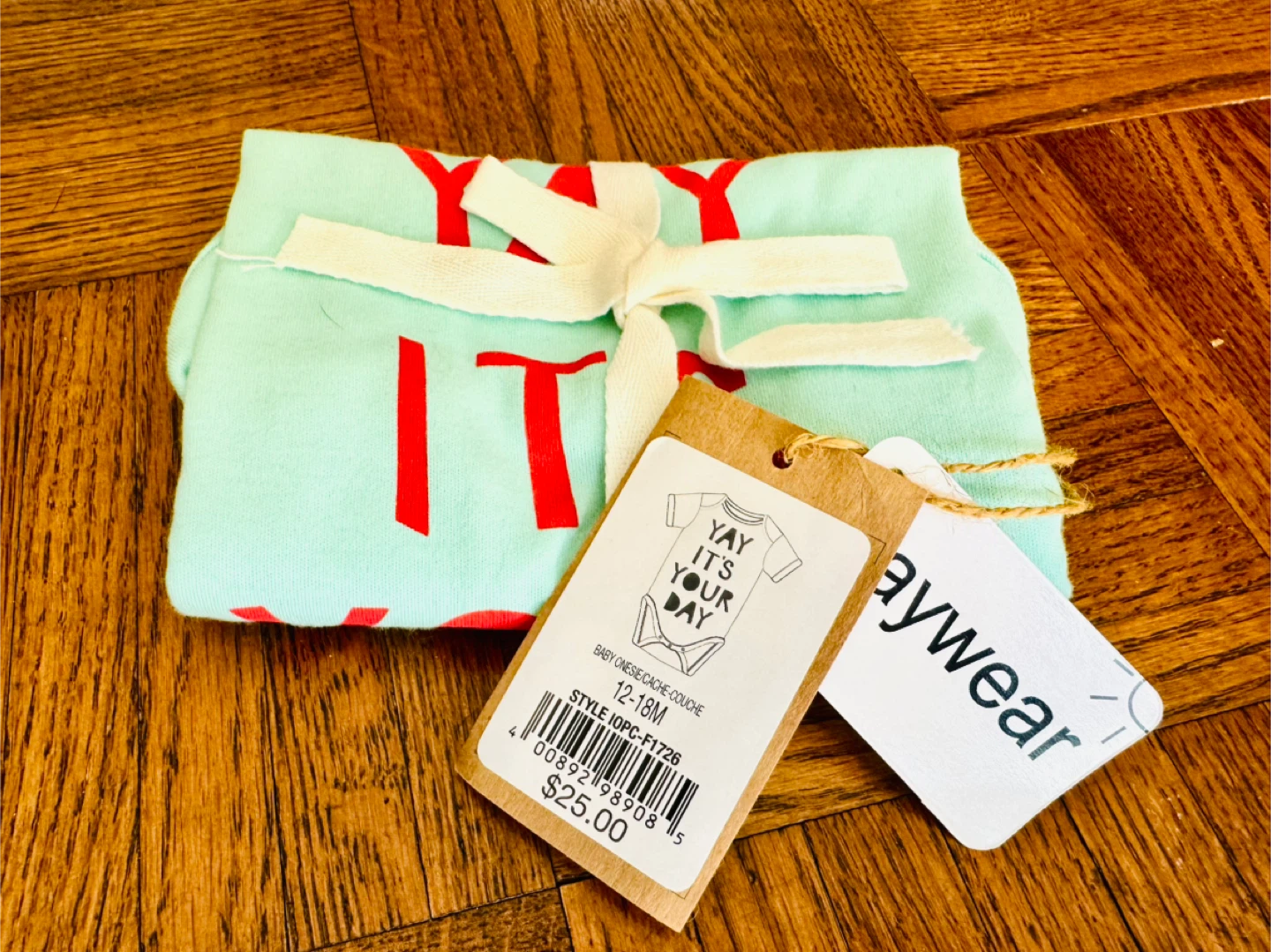 Baby Onesie - "YAY IT'S YOUR DAY" - Brand New - photo 3