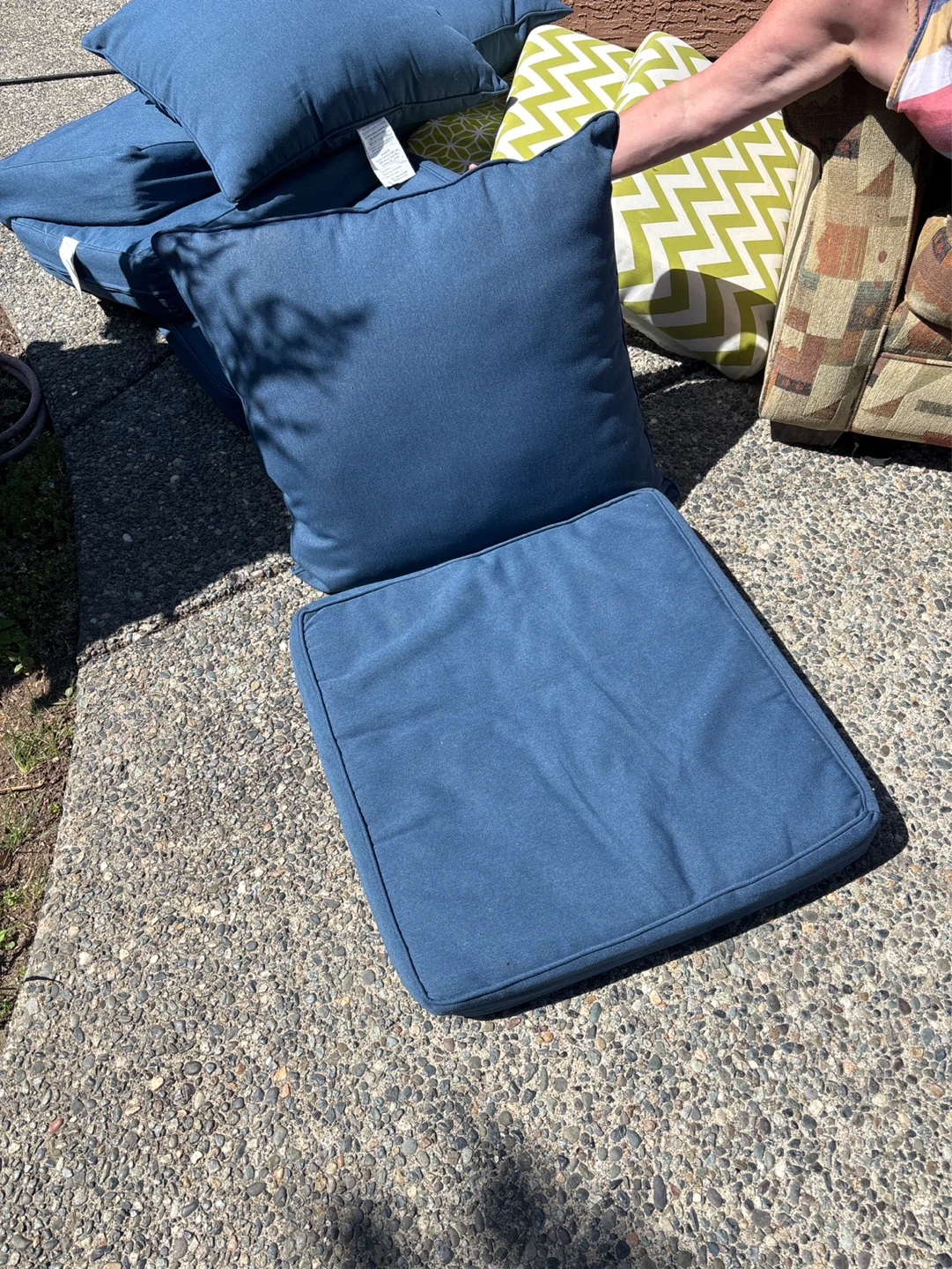 Blue Outdoor Throw Pillows - photo 2