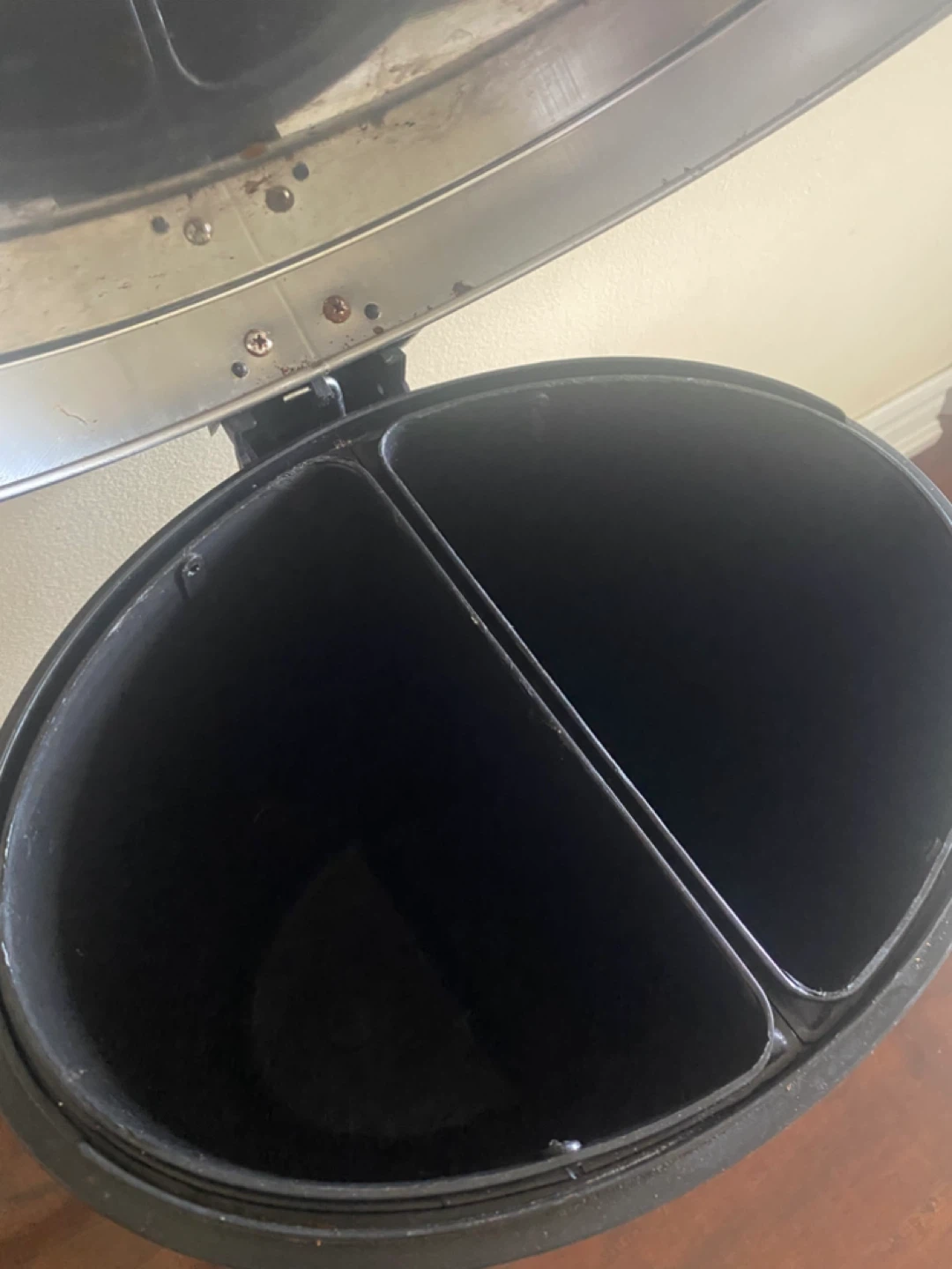 Stainless Steel Step Trash Can - photo 2